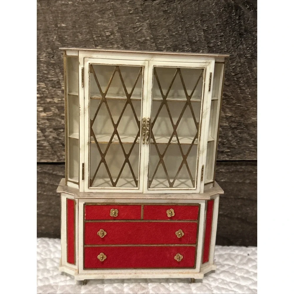 Vintage Ideal Petite Princess Hutch with Red Velvet Drawers – 1960s Dollhouse‎